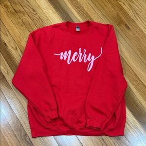 Gildan Red Crewneck Sweater with 'Merry' Design
